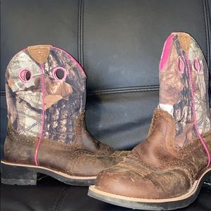 FATBABY camo lined pink cowgirl boots